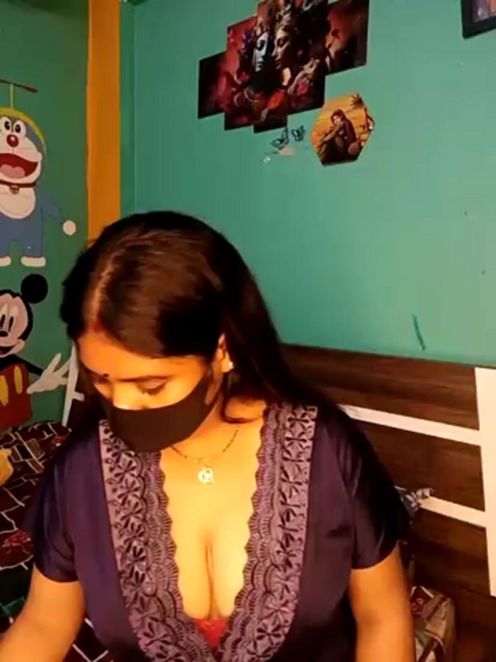 V-hot-sweet