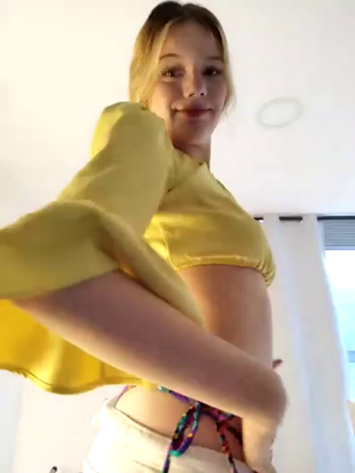 NicoleCut