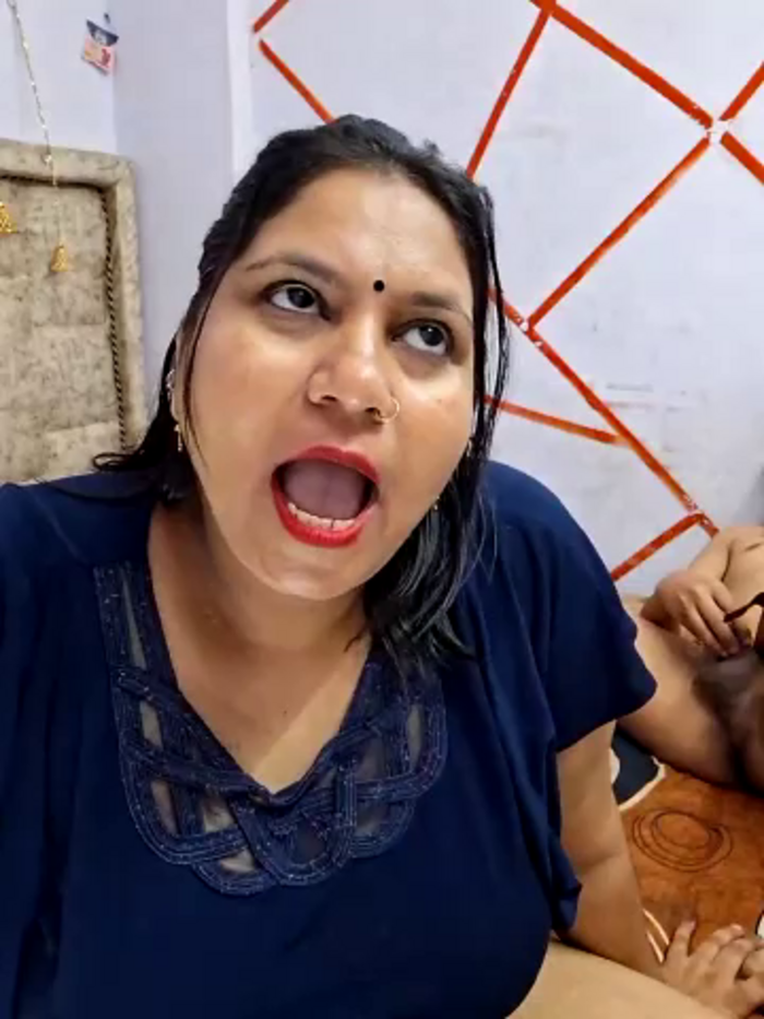 MOM-SUN-COUPLE