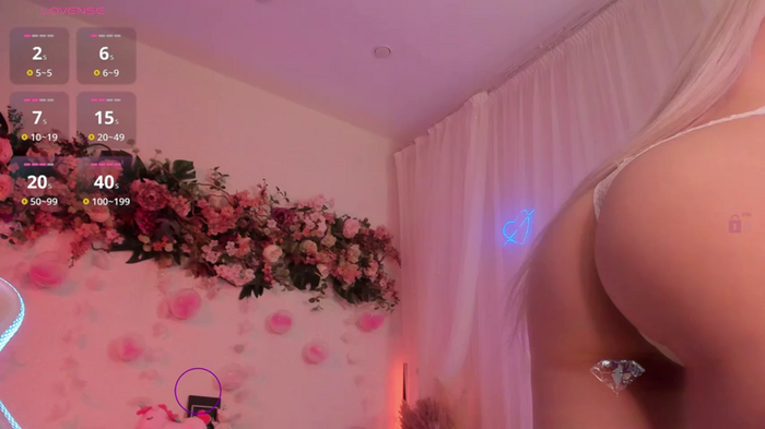 Mia_Mi_