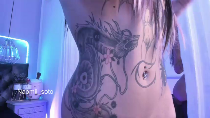 Naomii_Soto