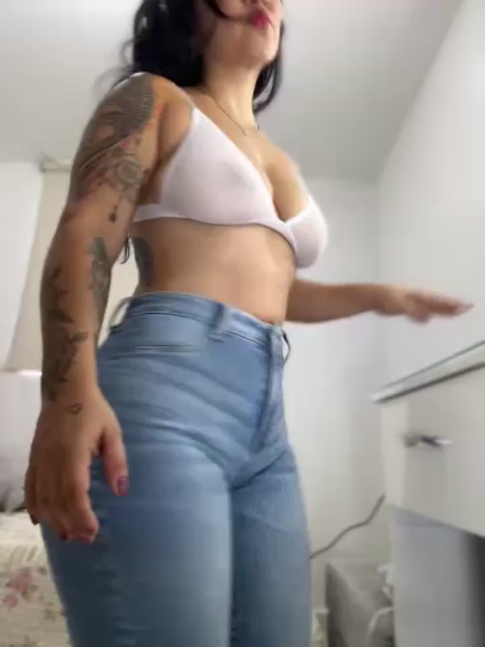 lau_ass_goddess