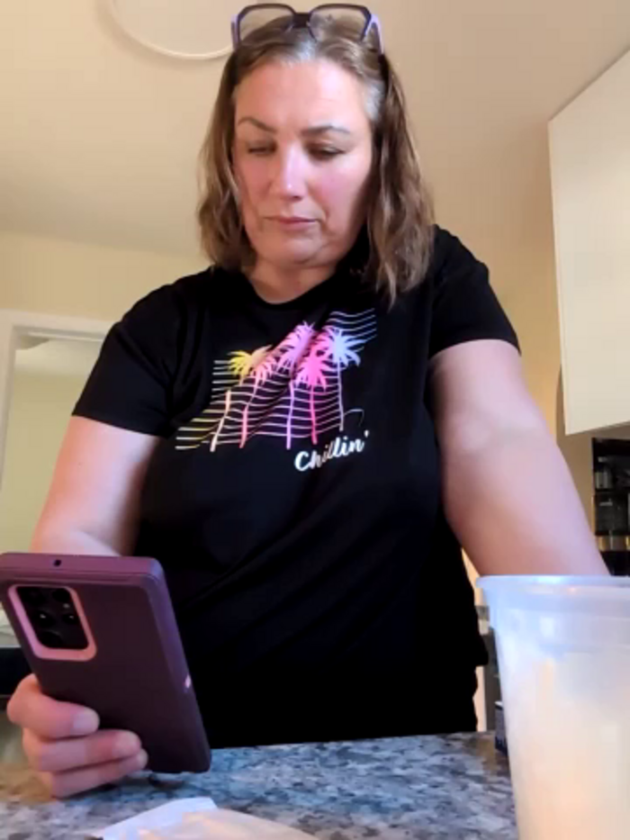 Canadian_BBW