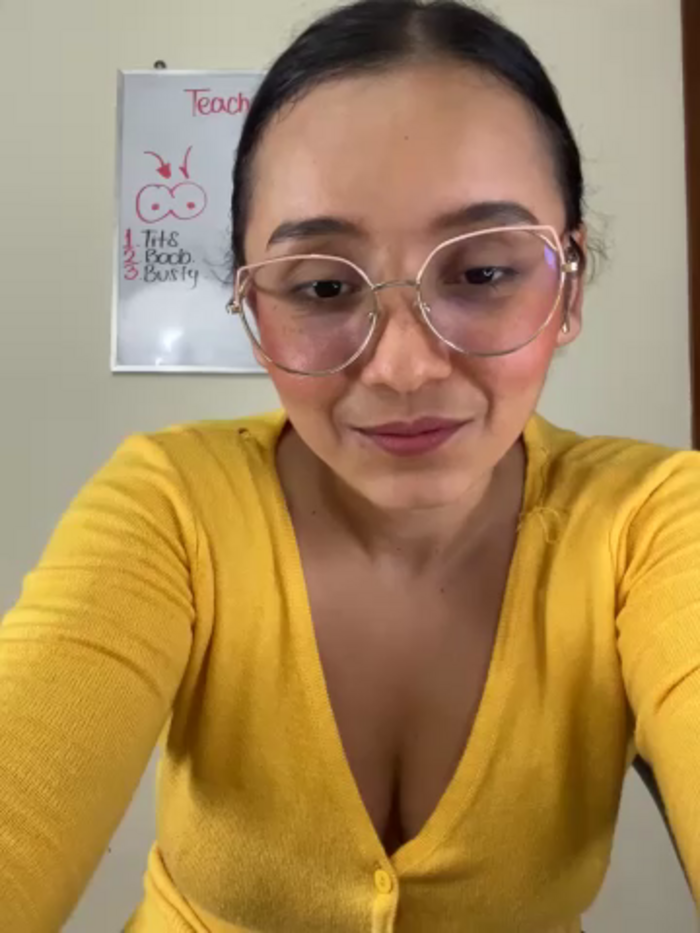 Kay_LustyWife