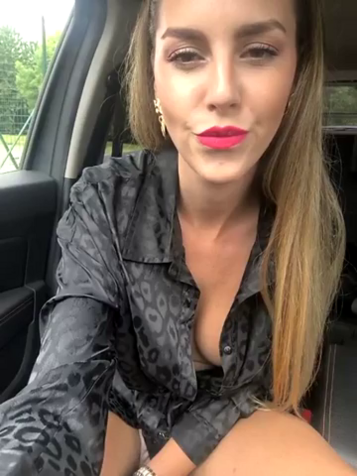 nicole_98