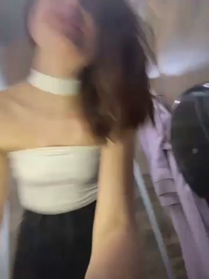 Dina_Tease