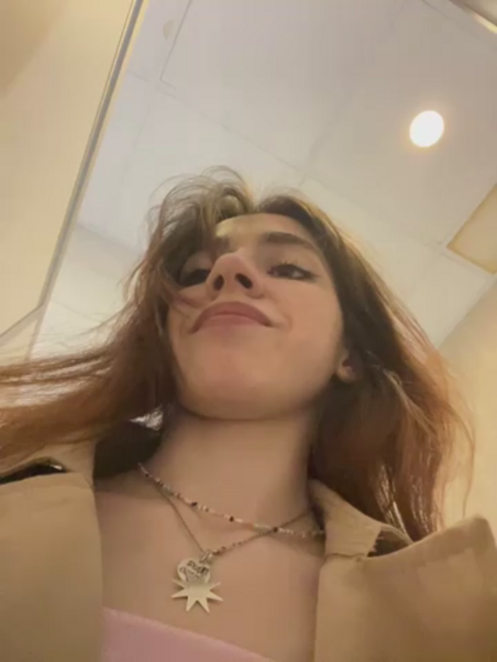 Lily__Belle