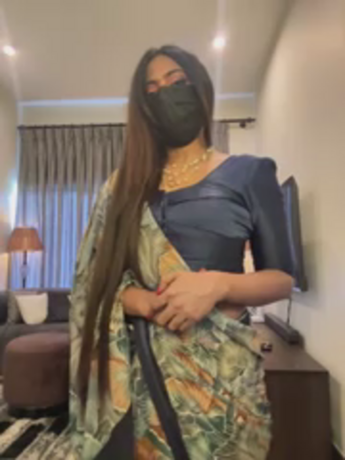 MonalisaDono18