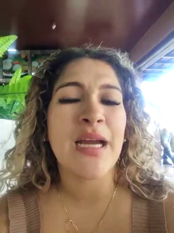 Sara_smiiith211