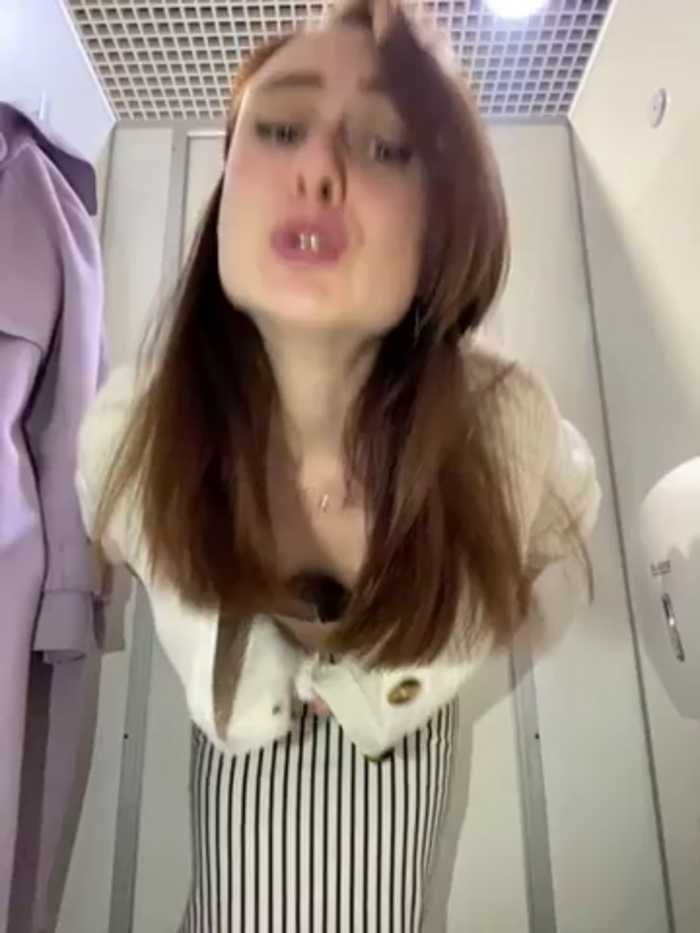 Dina_Tease