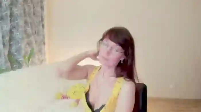 2025/05/05/stripchat-fritha-20-31-14