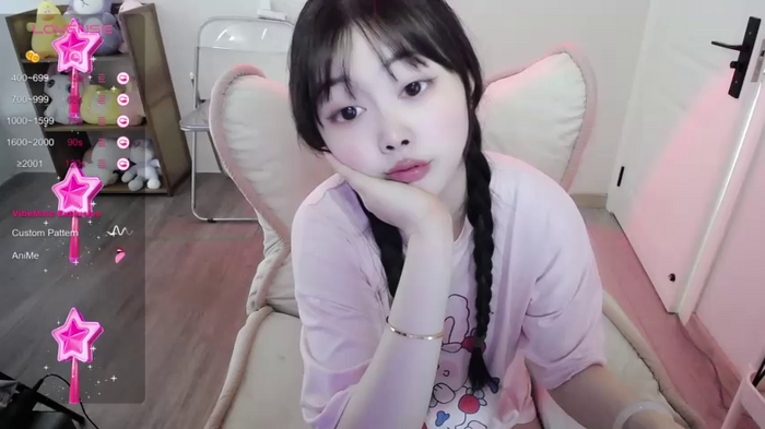 Hot-nini20