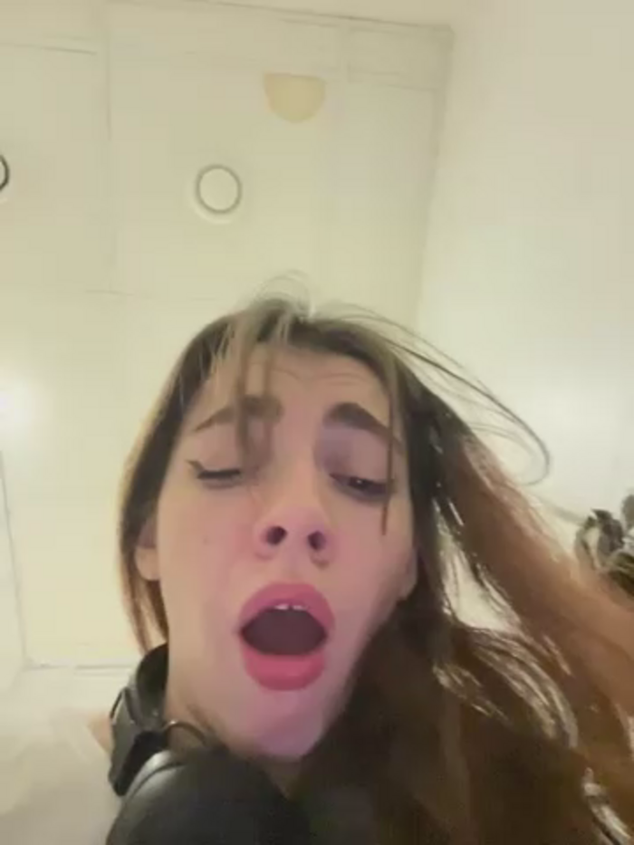 Lily__Belle