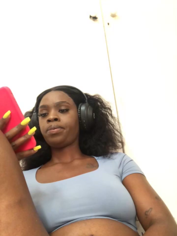 LuciousLips96