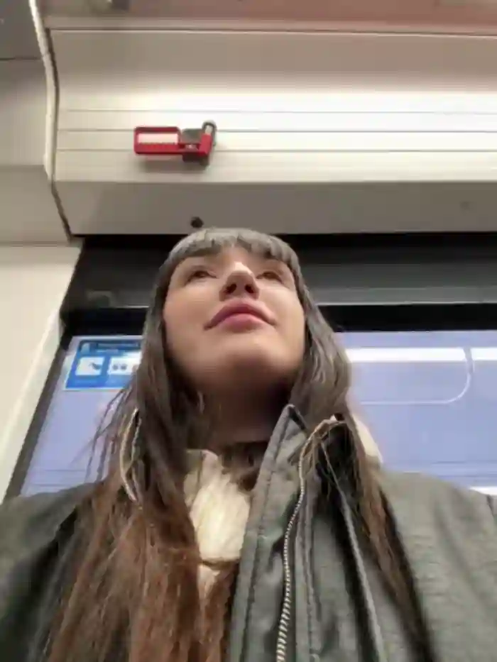 2025/05/05/stripchat-sophie_avory-18-04-02