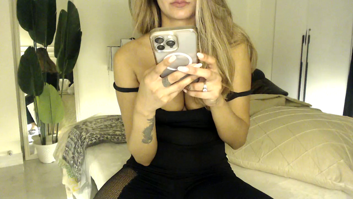 trippy_tina