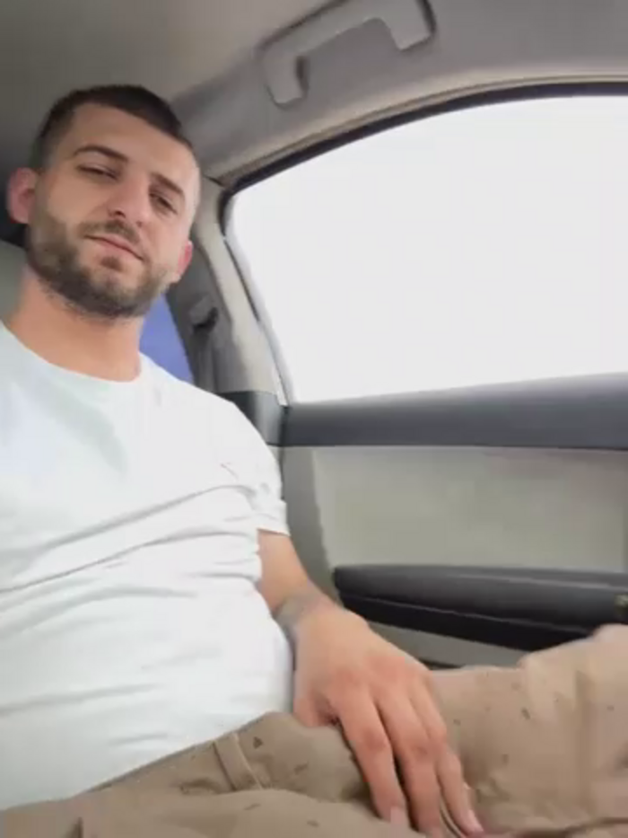 Pablo_Hornyguy95