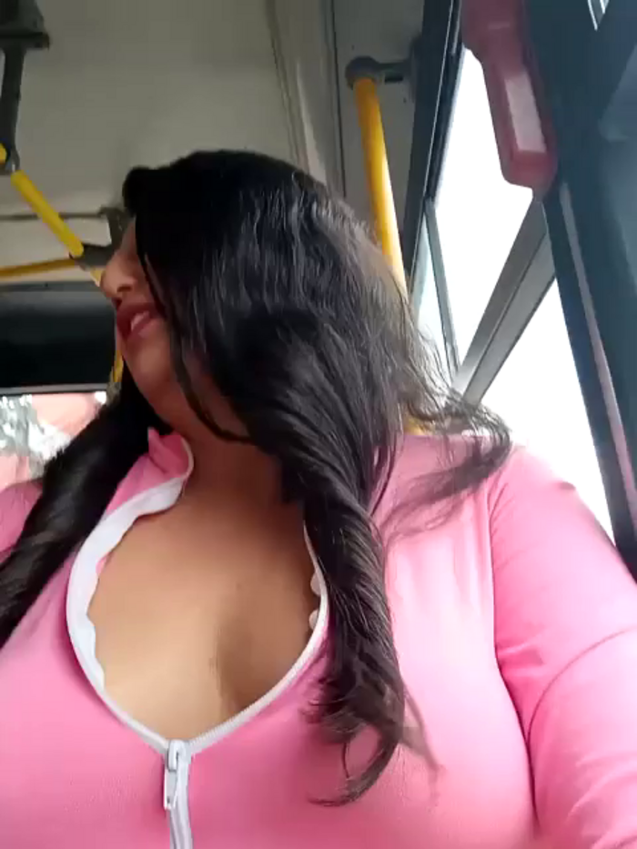 Melany_daring