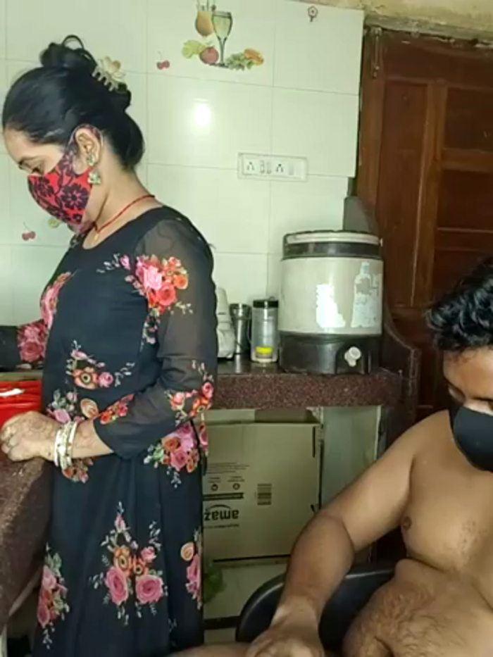 Sexy_Riyaqueen77