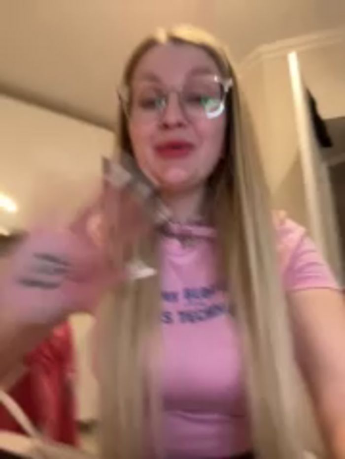 Teya_moon_