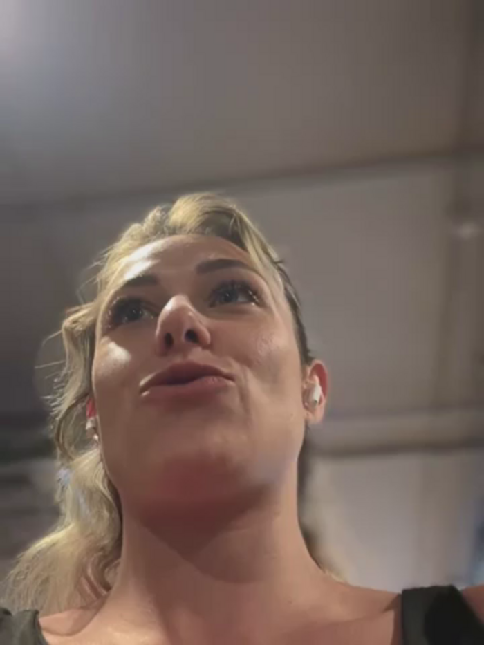 petrouchkaaa_