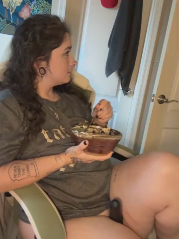 Alix_Valentine