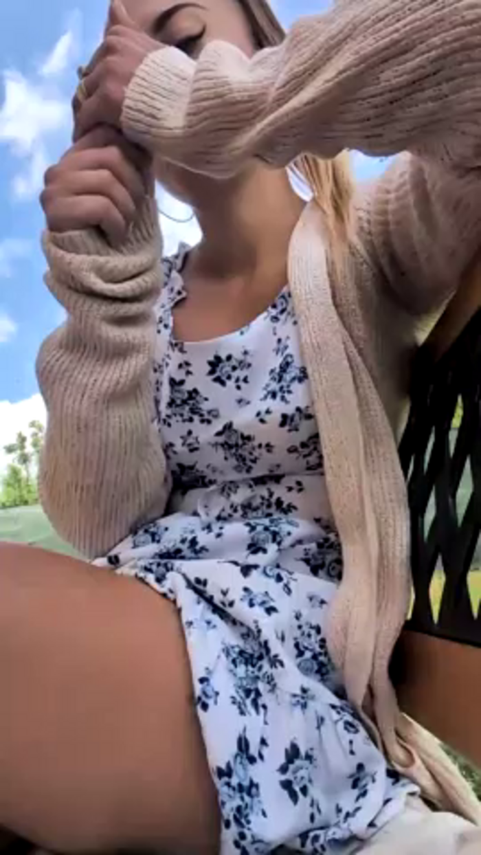 Risky_girl23
