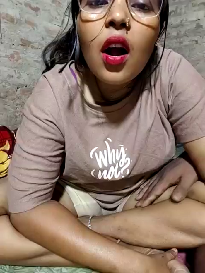 Yourhotybhabhi