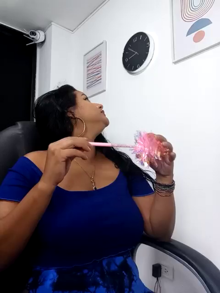 ashley69_brown