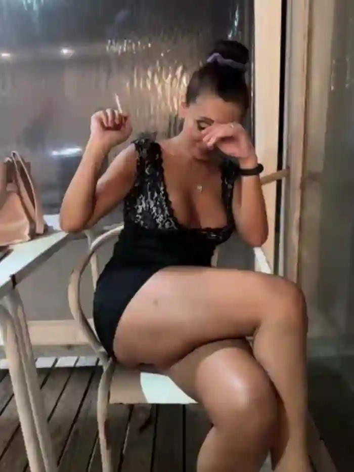 2025/05/07/stripchat-therealbeverlycious-23-06-57
