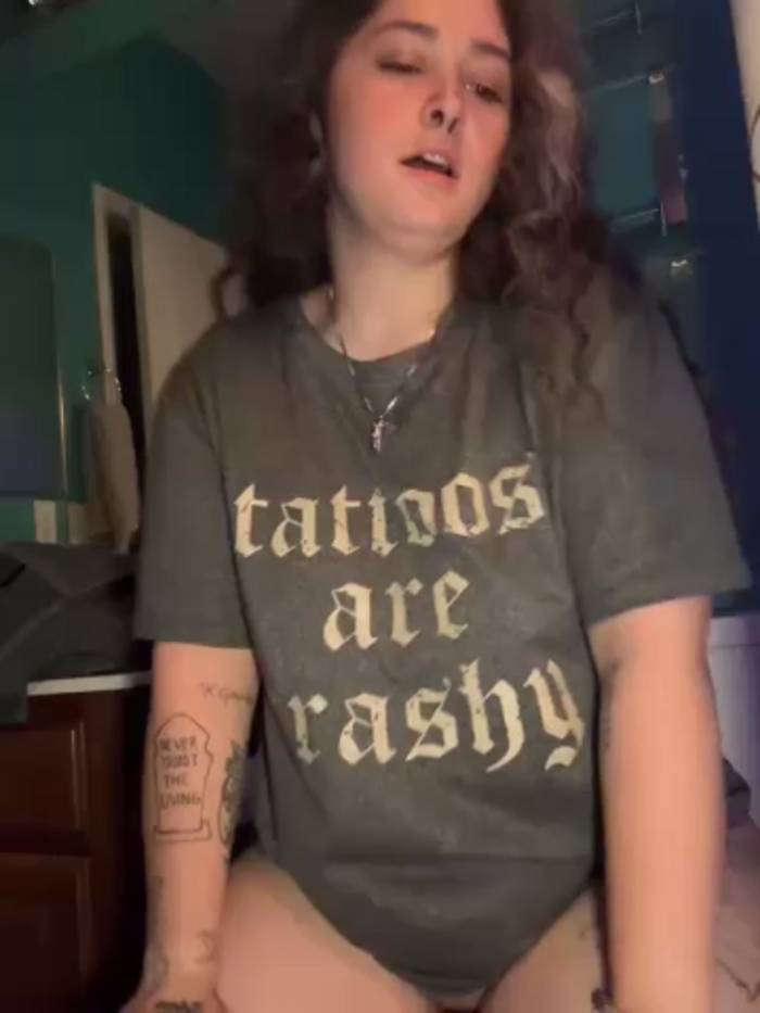 Alix_Valentine