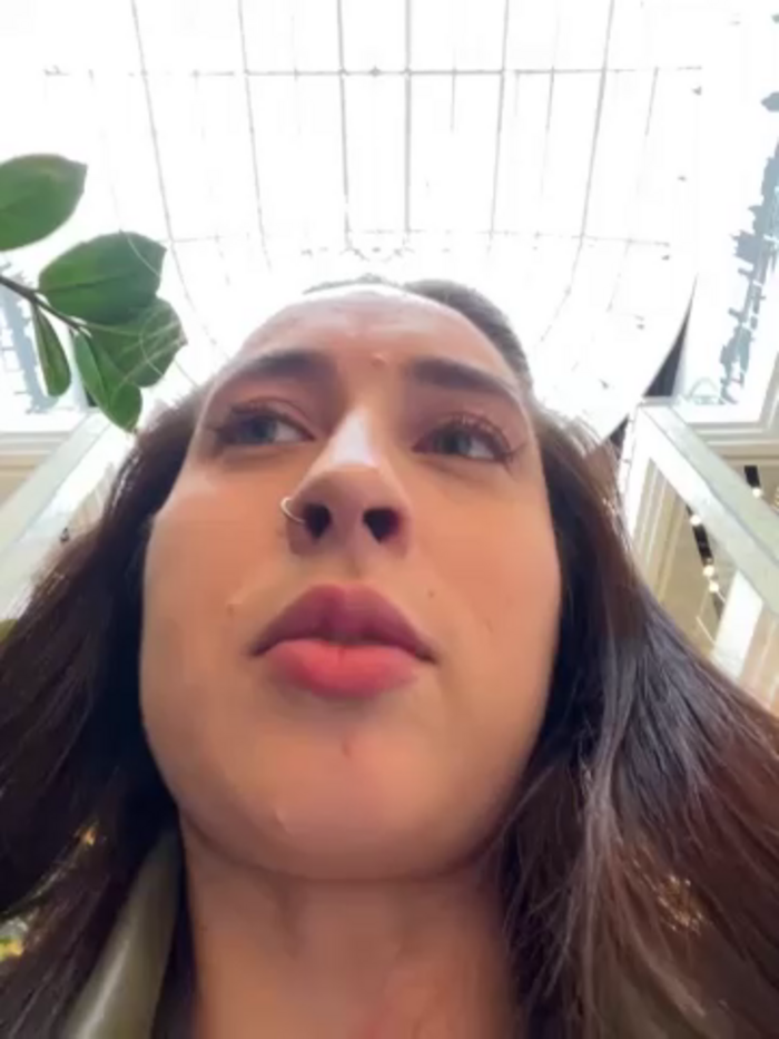 Holly_Play