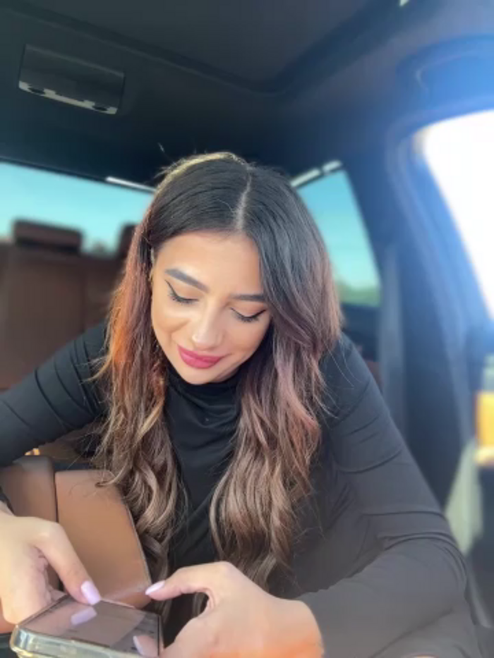 LaraVegas_