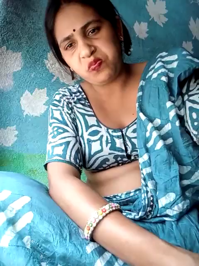 Noughty_Bhabhi