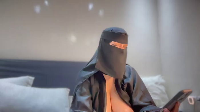 jyjyelamira