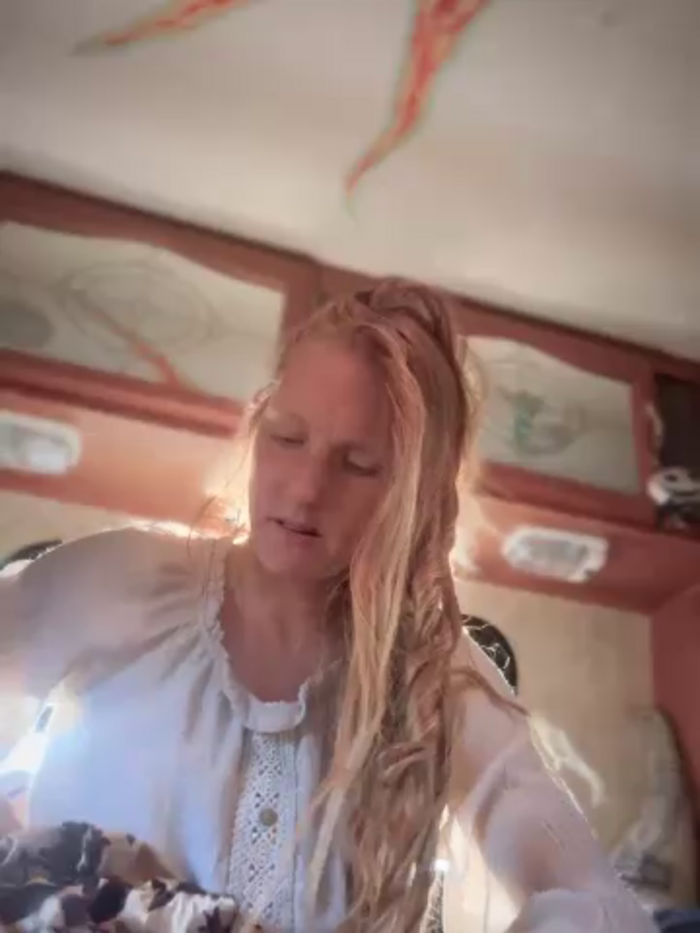 GoldenFlameGoddess