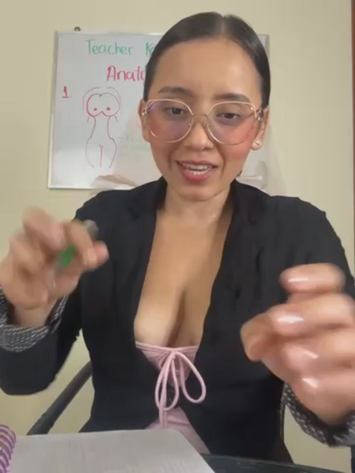 Kay_LustyWife
