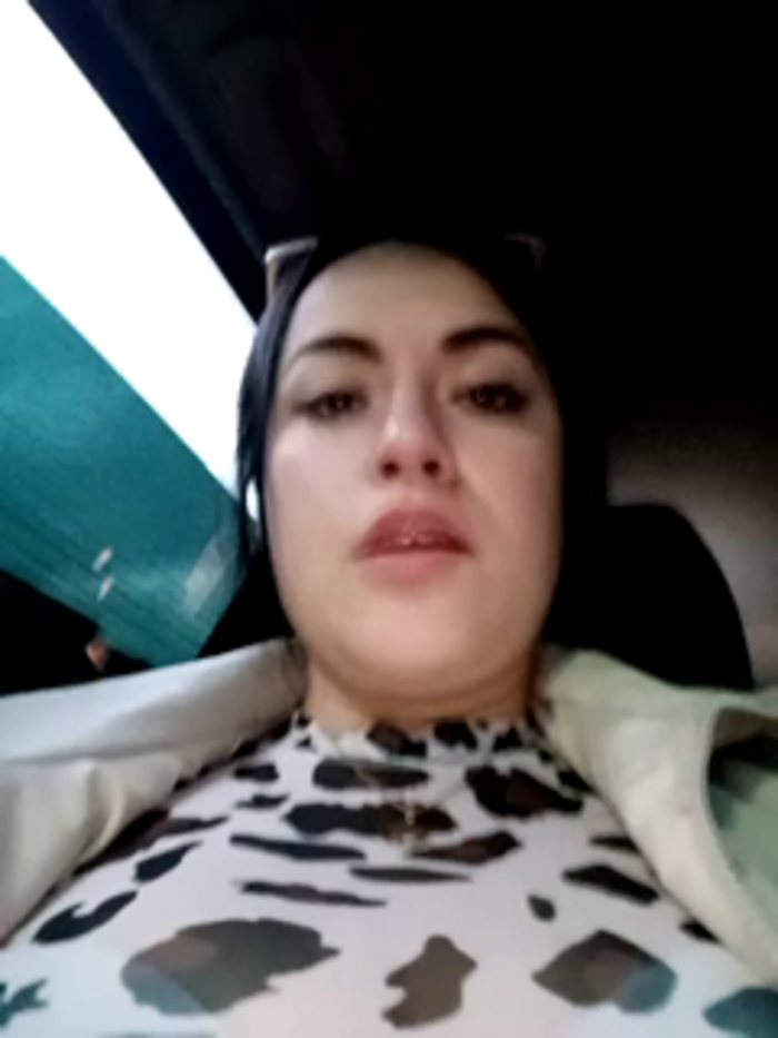 Lesly_10-