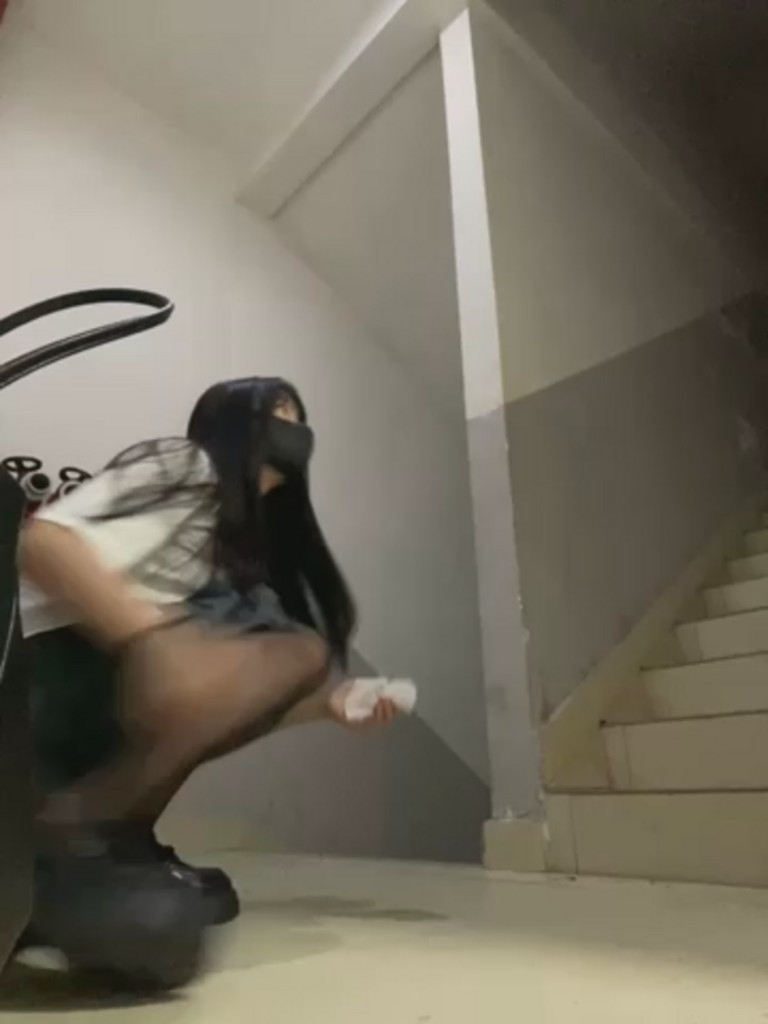 Asia-Lynn