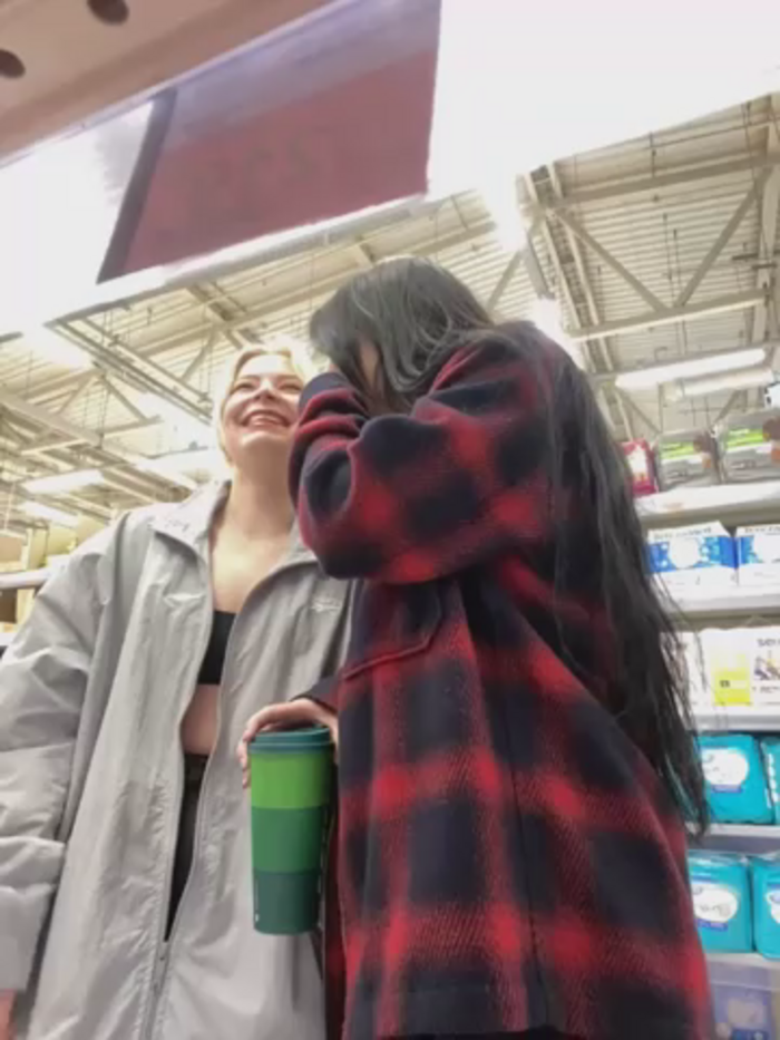 Cum_girlss