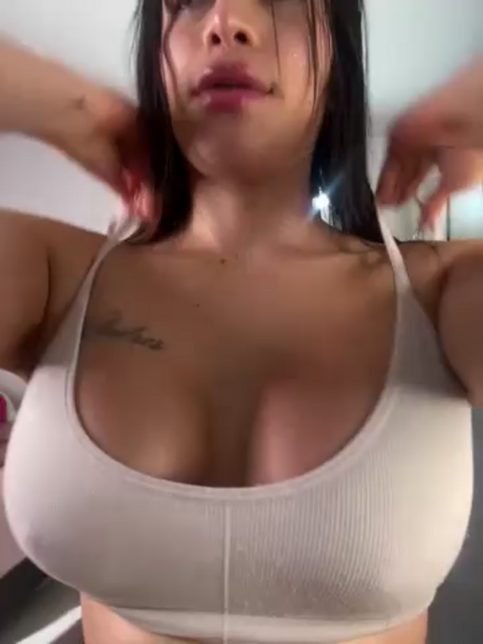 Emmily_19