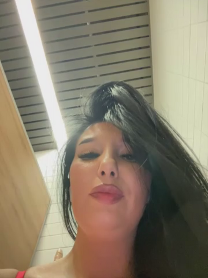 Tisha_Busty