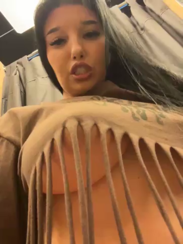Tisha_Busty