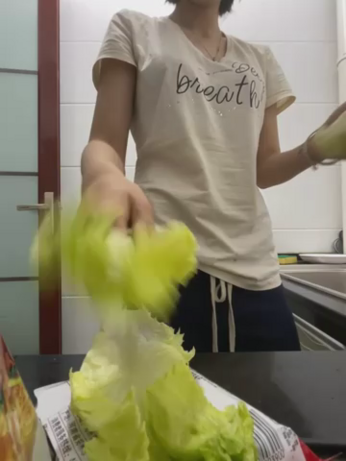 iu_uzZ