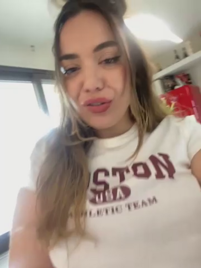 -Angelina
