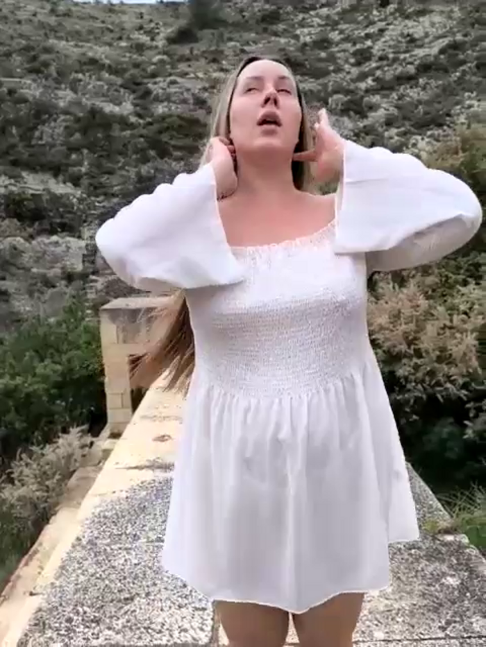 Mona_Plus