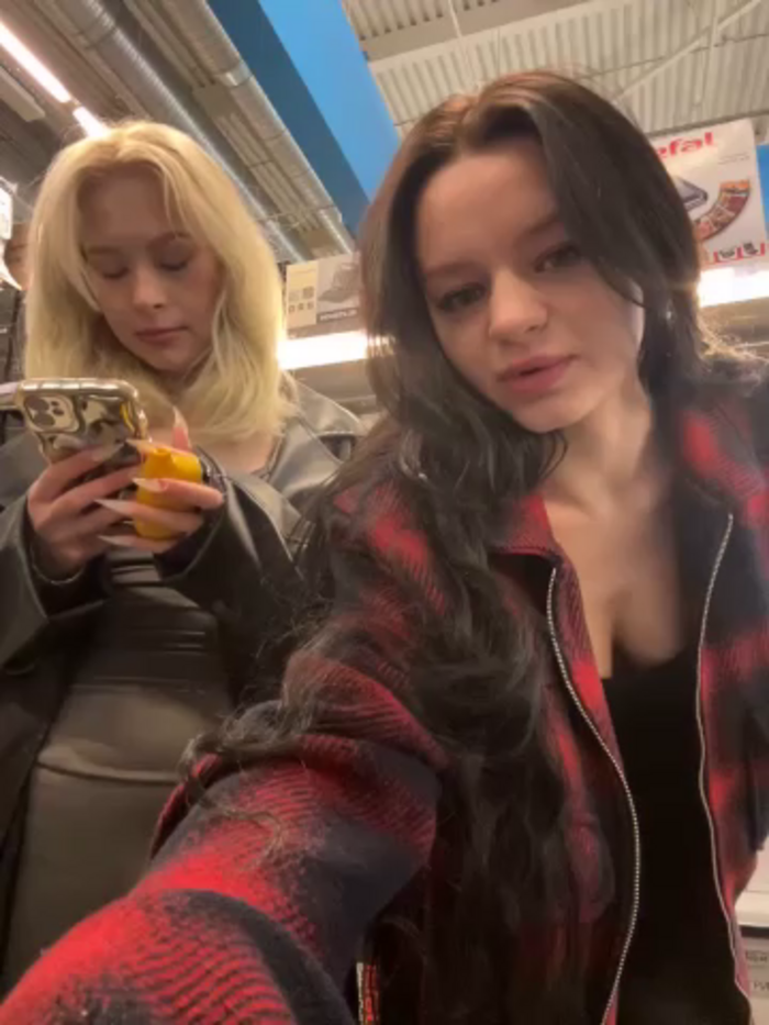 Cum_girlss