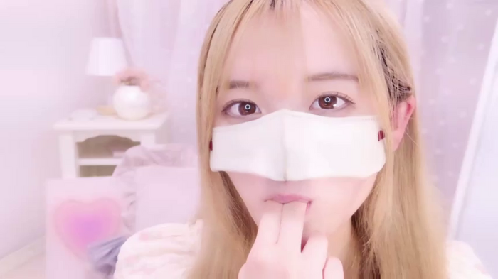 MOMONA_xo