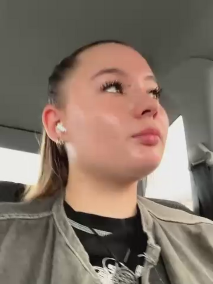 StephanieMur
