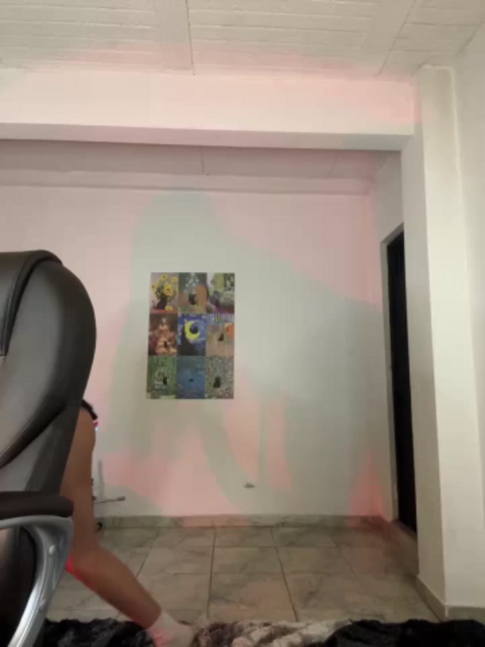 aly_golden_